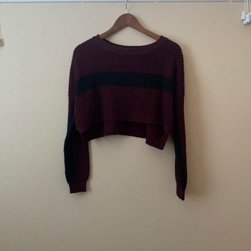 Crop top long sleeve sweater